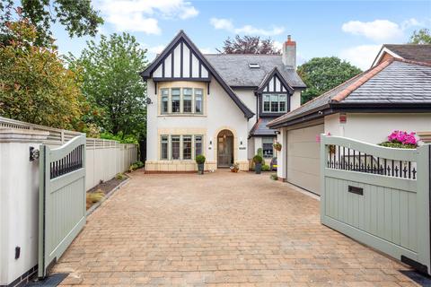 Meadow Drive, Prestbury, Macclesfield, Cheshire, SK10