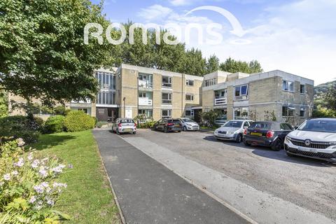 2 bedroom apartment to rent, Easton House, Grosvenor Bridge Road