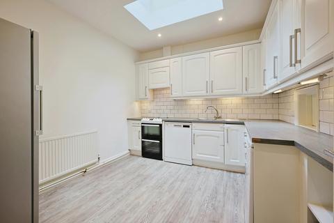 4 bedroom terraced house to rent, Petersham Mews, SW7