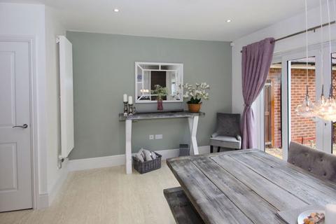 51 Springhill, Shifnal, TF11 8FA