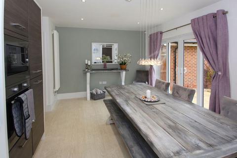 51 Springhill, Shifnal, TF11 8FA