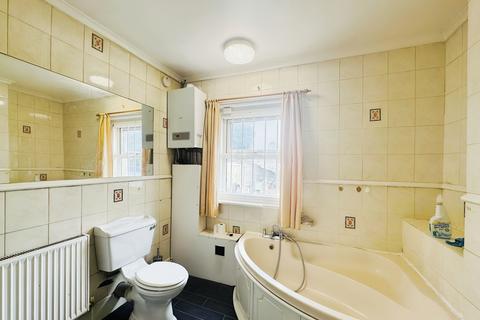 1 bedroom apartment to rent, Bridge Road, Woolston Southampton SO19