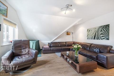 7, Queenside Court Mawney Road, Romford, RM7 7BG