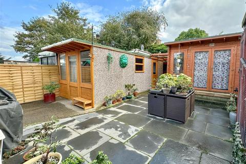 2 bedroom semi-detached bungalow for sale, Hambleton View, Tollerton, York