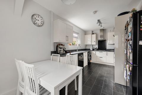 2 bedroom end of terrace house for sale, Borders Lane, Loughton, Essex