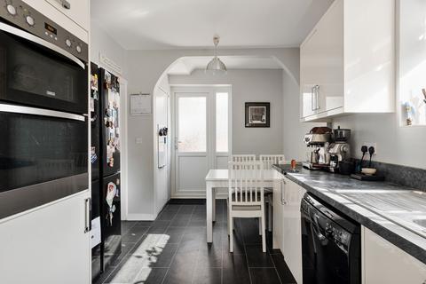 126 Borders Lane, Loughton, IG10 3SB