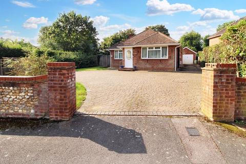 2 bedroom detached bungalow for sale, Park Lane, Hazlemere HP15