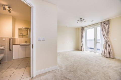 2 bedroom retirement property for sale, South Parade, Southsea