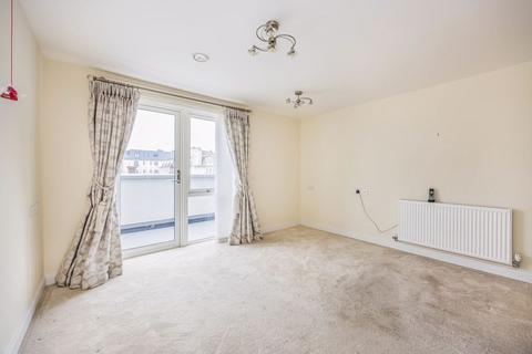 2 bedroom retirement property for sale, South Parade, Southsea