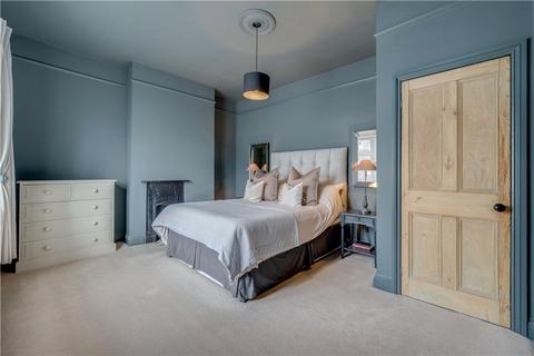 15 Springfield Road, Baildon, Shipley, BD17 5NA