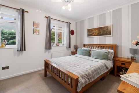 13 Acorn Road, Catshill, Bromsgrove, B61 0TR