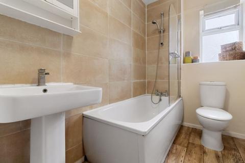 13 Acorn Road, Catshill, Bromsgrove, B61 0TR