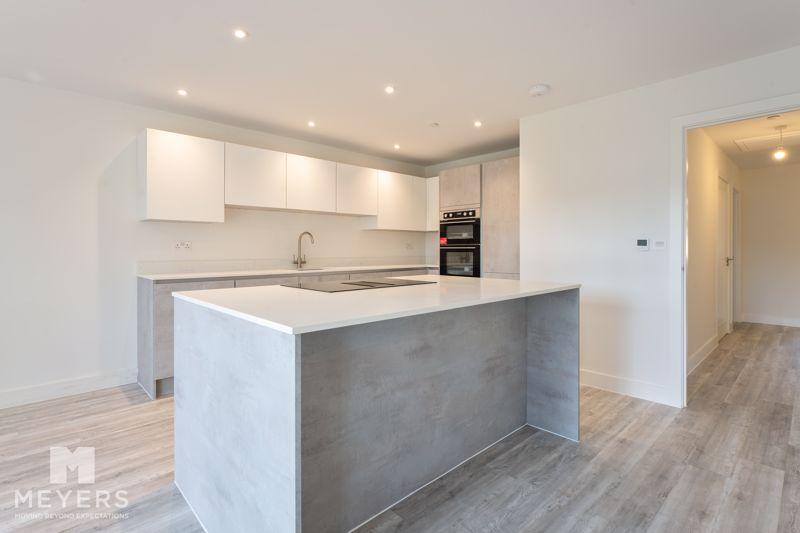 Kitchen/Dining Space