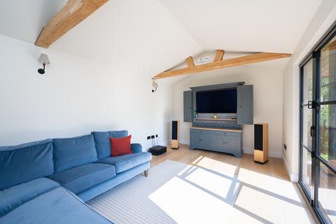 4 bedroom detached house for sale, Charts Close, Cranleigh, GU6