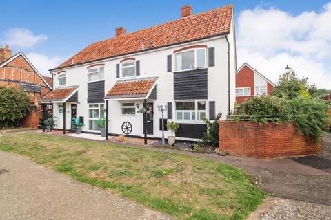 4 bedroom semi-detached house for sale, Bunyans Mead, Bedford MK42