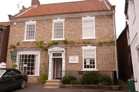 Office to rent, Room 5, First Floor Office Suite, Market Place, Easingwold