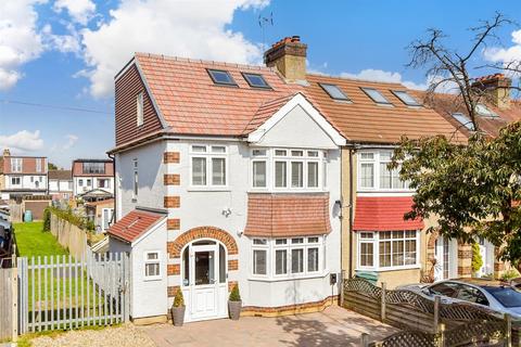 4 bedroom end of terrace house for sale, Connaught Road, Sutton, Surrey