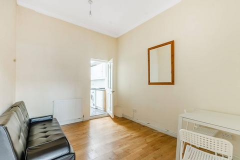 1 bedroom flat to rent, Lordship Lane, East Dulwich, London, SE22