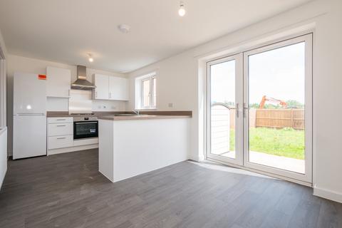 3 bedroom house to rent, at Westminster Walk, Beaumont Road, Bridgwater, TA6 TA6