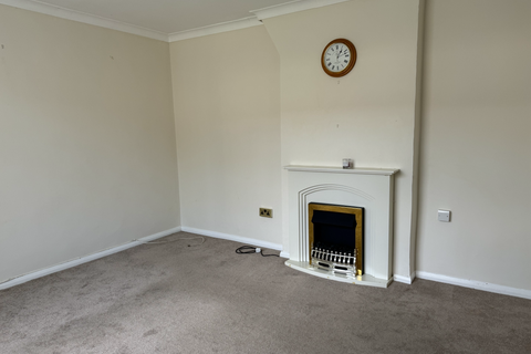 3 bedroom terraced house to rent, Wakehurst Path, Woking GU21