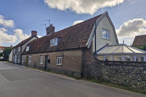 2 bedroom semi-detached house to rent, White Hart