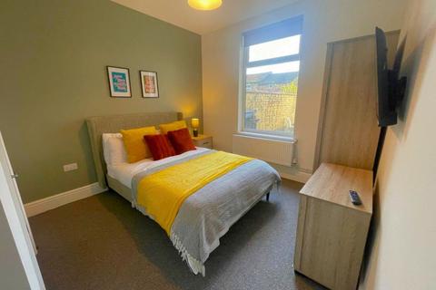 undefined, Room 2, Earl Street, Grimsby