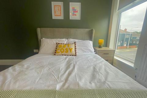 1 bedroom in a house share to rent, Room 5, 45 Earl Street, Grimsby
