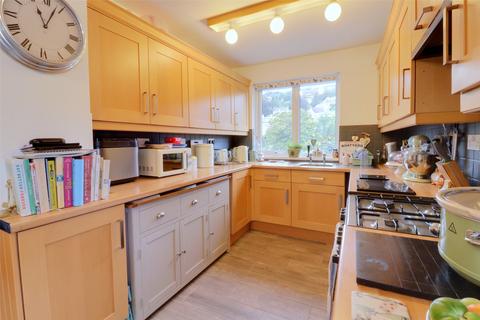 St Brelades Langleigh Road, Ilfracombe, EX34 8EA