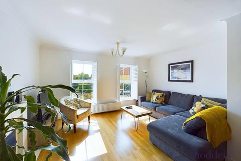 4 bedroom end of terrace house for sale, Gray Place, Ottershaw, Surrey, KT16