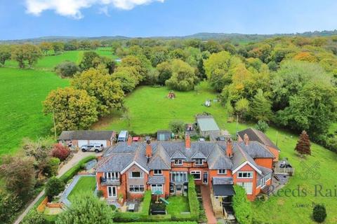 3 bedroom terraced house for sale, Fairview, Samlesbury PR5