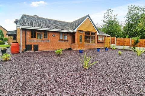 3 bedroom bungalow for sale, Cherry Trees, Preston PR5