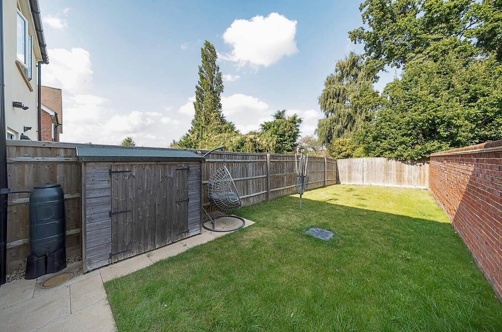 Deer Park View, Braintree CM7 2 bed semidetached house for sale £360,000