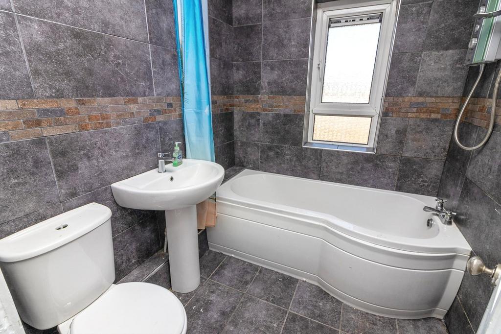 Family Bathroom W/C