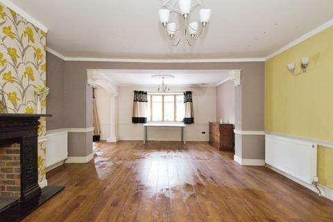 28 Danson Road, Bexleyheath, DA6 8HB
