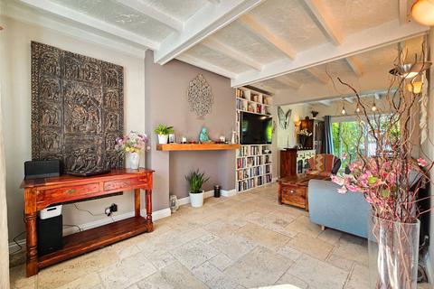 6 Merifield Road, London, SE9 6BQ