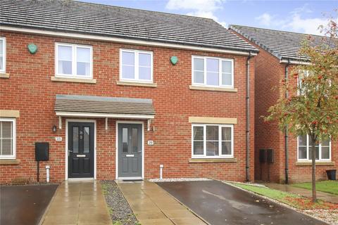 3 bedroom end of terrace house for sale, Waxwing, Tyne and Wear NE38