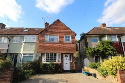 3 bedroom end of terrace house for sale, Fulwell Park Avenue, Twickenham TW2