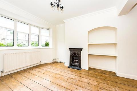 3 bedroom end of terrace house for sale, Fulwell Park Avenue, Twickenham TW2