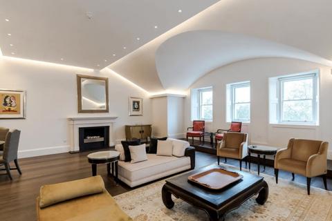 105-106 Lancaster Gate, London W2