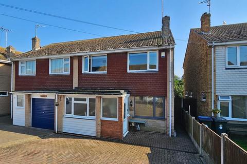 4 bedroom semi-detached house for sale, Glenbervie Drive, Herne Bay, CT6 6QN