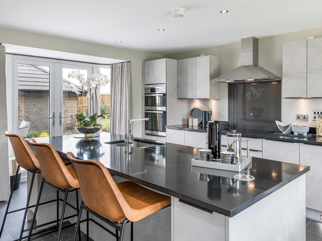 Image of kitchen/dining room in 4 bedroom...