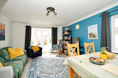 3 bedroom end of terrace house for sale, Robertson Way, Huntingdon, Cambridgeshire.