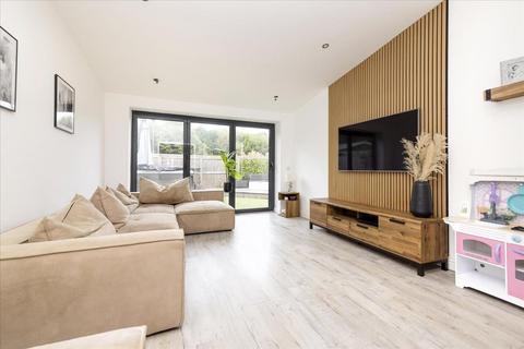 23 Auld Coal Drive, Bonnyrigg, EH19 3QZ