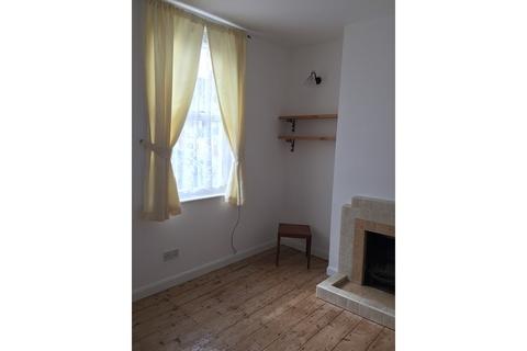 2 bedroom terraced house to rent, Marmora Road, Cambridge CB1