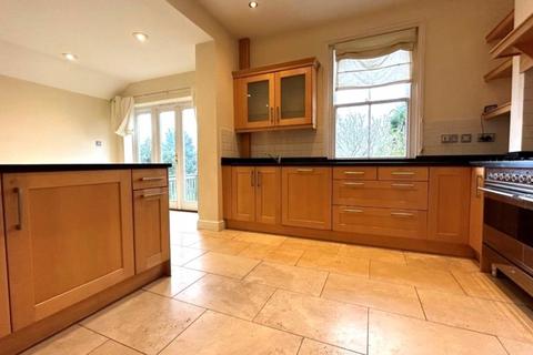 5 bedroom semi-detached house for sale, High Street, Etchingham, East Sussex, TN19