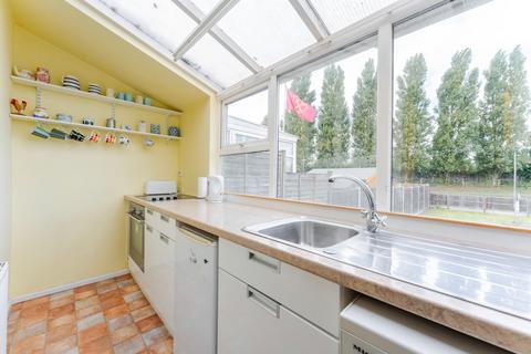 2 bedroom semi-detached bungalow for sale, Carlton Road, Lowestoft