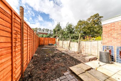 101 Penshurst Road, Thornton Heath, CR7 7EF