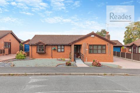 3 bedroom detached bungalow for sale, Crofters Way, Mancot CH5 2