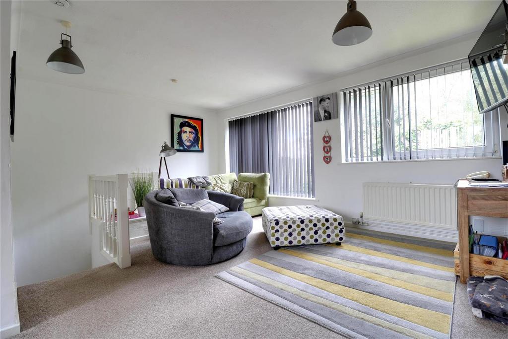Weaver Close, Alsager 3 bed townhouse for sale £140,000