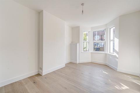 3 Brougham Road, Worthing, BN11 2NP